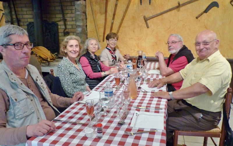 01_P1040632 (Clement).jpg - Les tables...